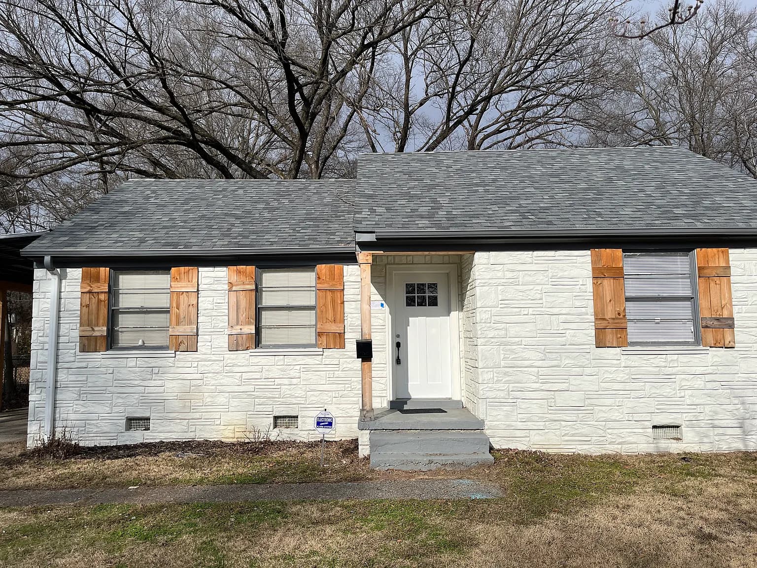 Casa Renovada de 3 Habitaciones y 2 Baños en 4210 Atwood Ave, Memphis