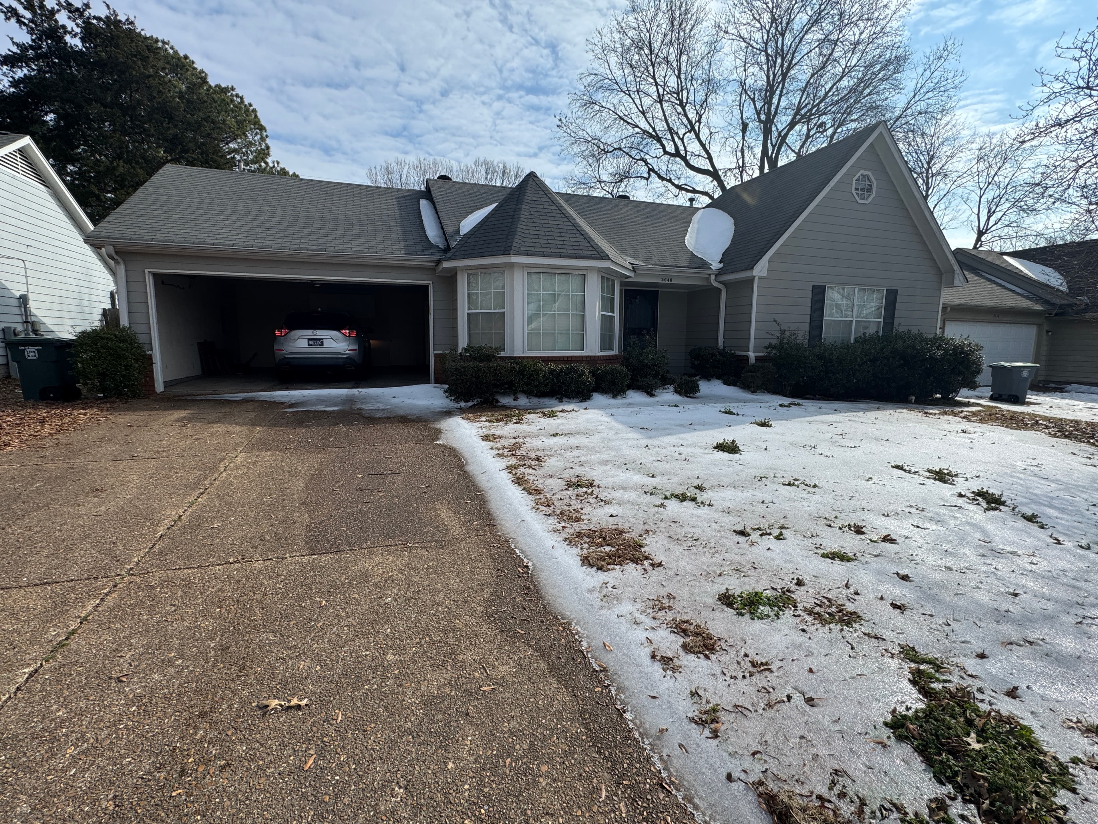 2640 Appling Crest Dr | Casa de 3 Habitaciones y 2 Baños con Garaje Adjunto en Memphis, TN