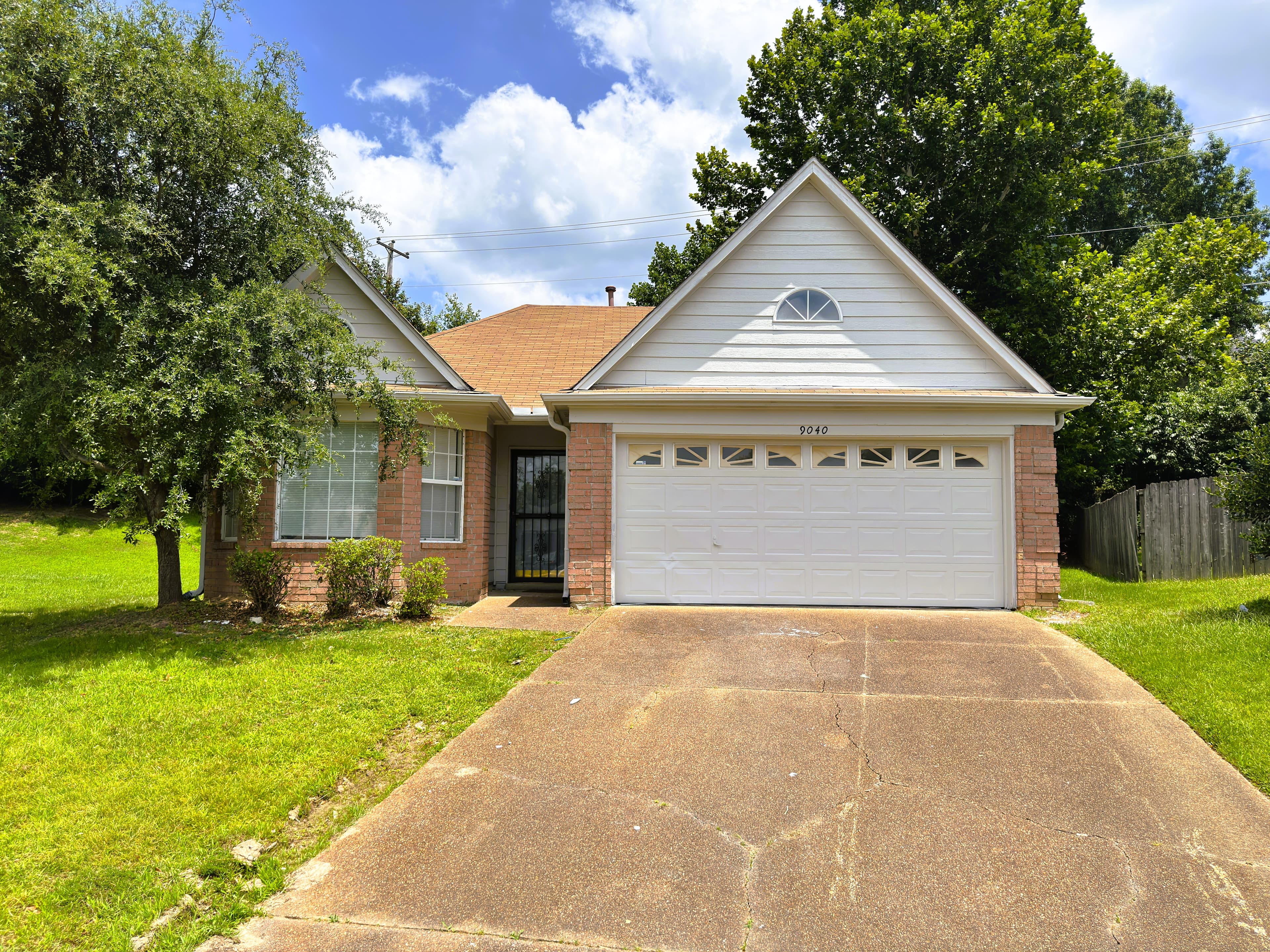 9040 Pepper Hollow Court