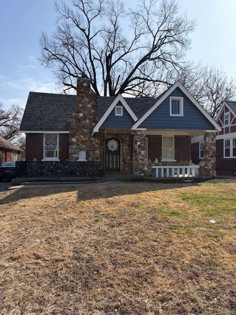 920 N Auburndale St | Residencia Unifamiliar de 3 Habitaciones con Garaje Independiente