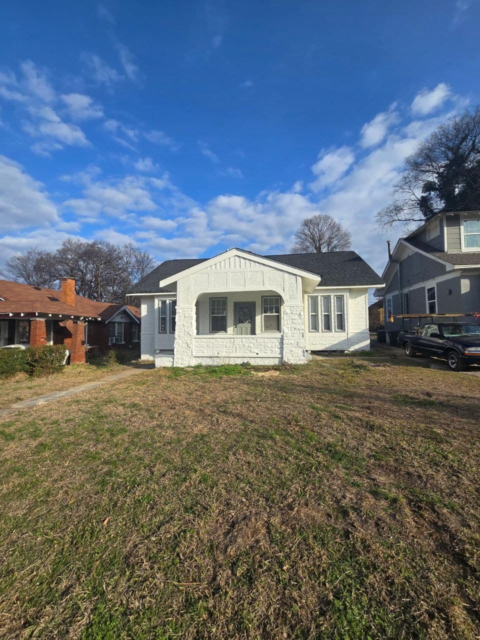 3 Habitaciones, 1 Baño, Garaje Independiente y Chimenea | Financiamiento de Dueño a Dueño en Memphis, TN