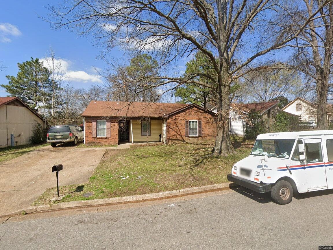 Casa de 3 dormitorios en venta en 5636 Pathway Cir, Memphis.