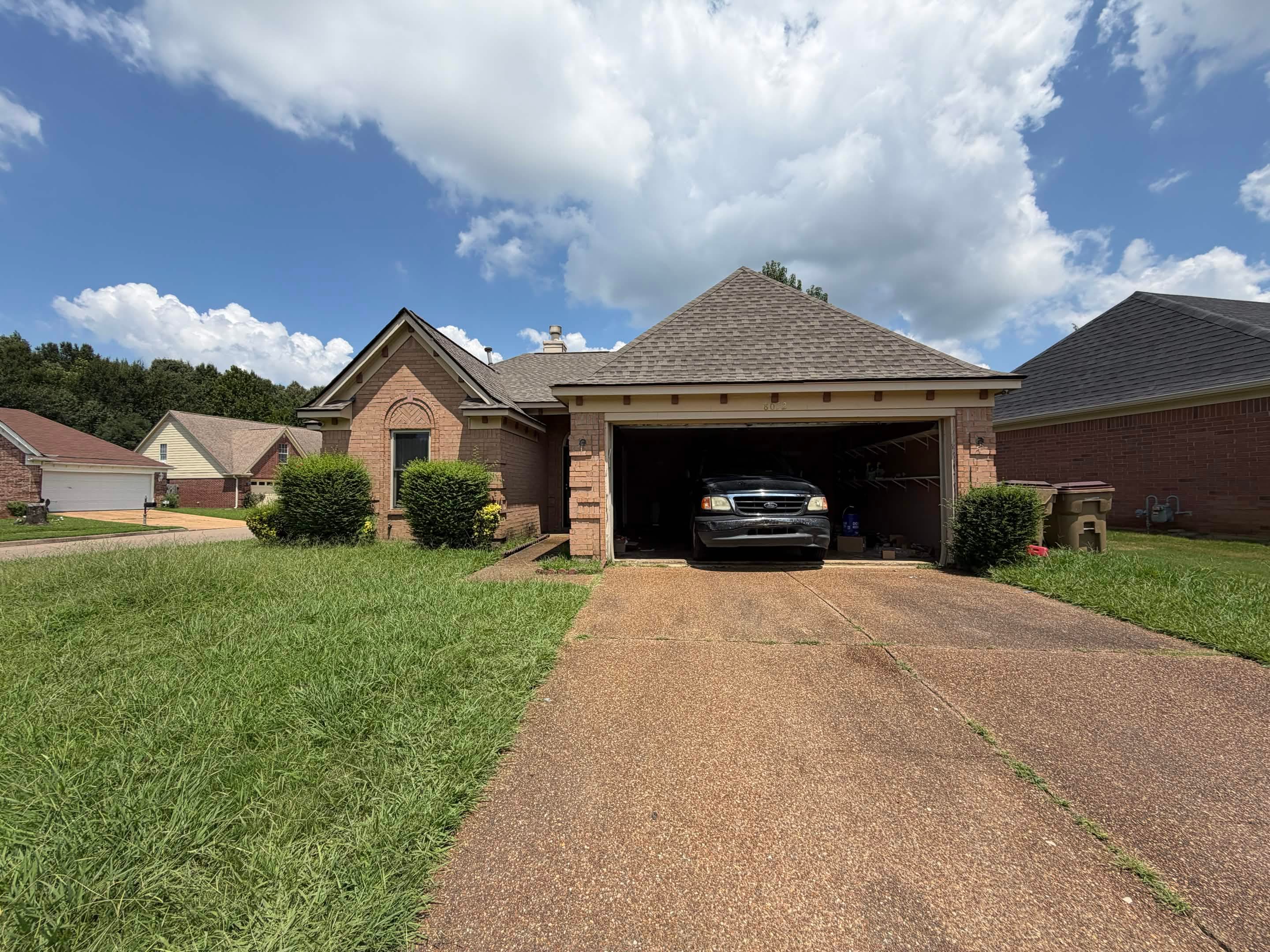 ¡Casa Lista para Mudarse de 3 Habitaciones y 2 Baños en Memphis – 1,322 Pies Cuadrados con Financiamiento Dueño a Dueño y Solo $20,000 de Enganche!