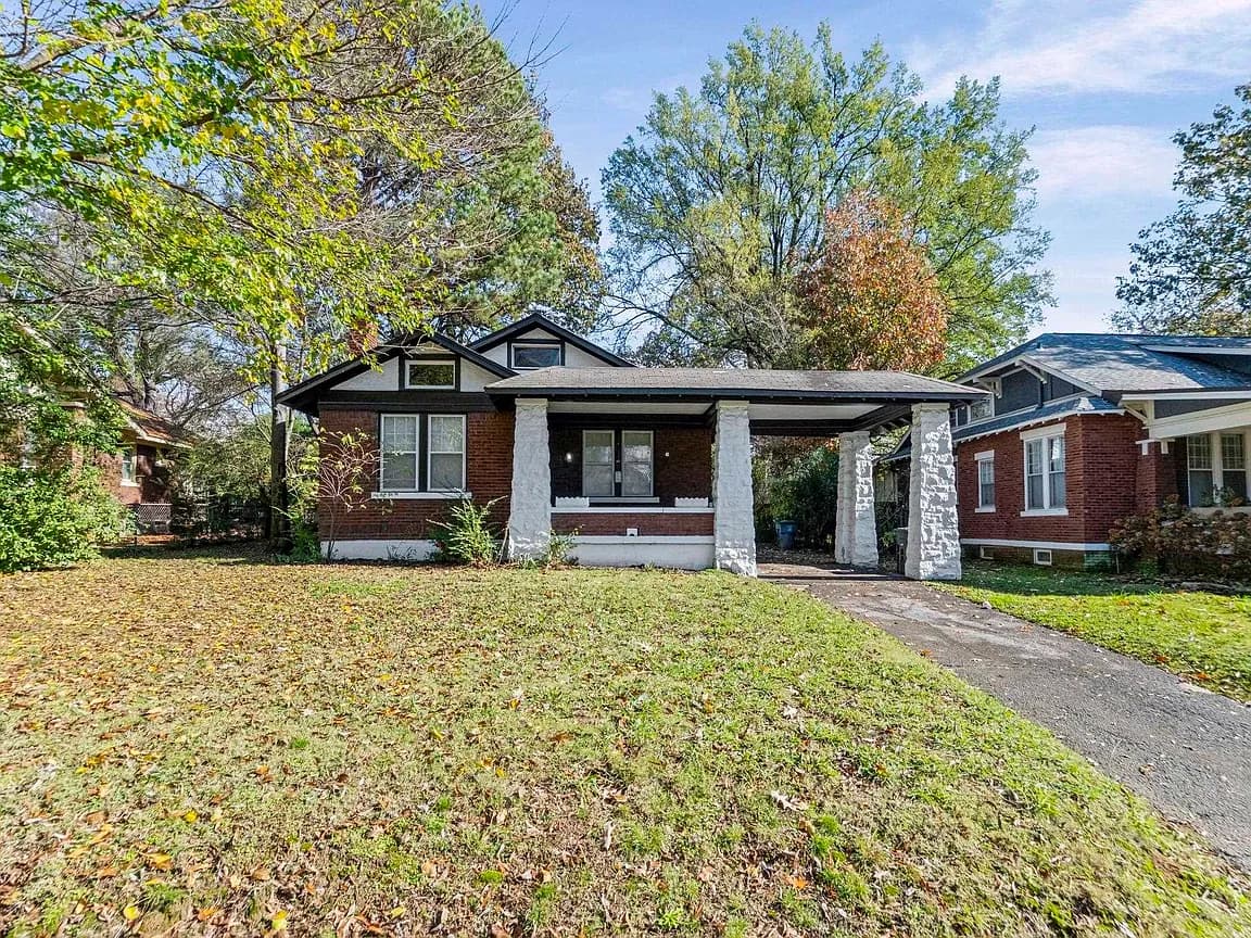 110 Stonewall St | Casa en Midtown de 4 Habitaciones con Espacio Flexible en la Planta Alta